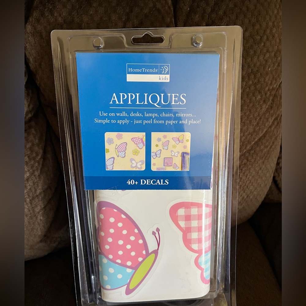 HomeTrends Kids Butterfly Wall Appliques New 49 plus decals